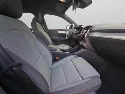 Volvo XC40 B3 Plus Dark / Essence (2025) - Photo 13