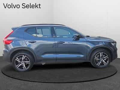 Volvo XC40 B3 Plus Dark / Essence (2025) - Photo 4