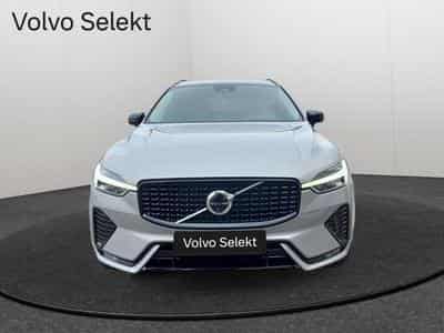 Volvo XC60 B5 AWD Ultra Dark / Essence (2025) - Photo 4