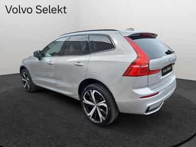 Volvo XC60 B5 AWD Ultra Dark / Essence (2025) - Photo 8