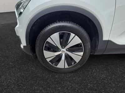 Volvo XC40 T3 Momentum Pro / Essence (2021) - Photo 11