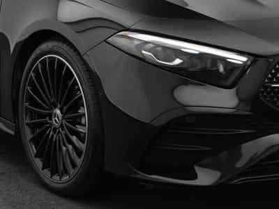 Mercedes A 200 d AMG-Line Multi+Kamera+Night+19" (2025) - Foto 7