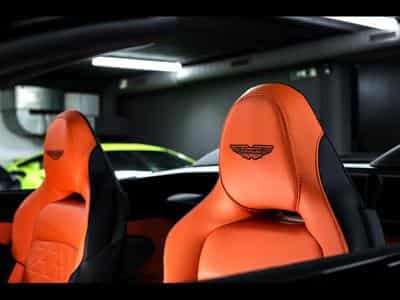 Aston-Martin Vanquish III VOLANTE V12 BI-TURBO 5.2°XPEL STEALTH (2025) - Photo 13