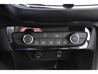 Opel Corsa 1.2 Turbo Edition AT8 REGUL LANE SIDE CAM 1° MAIN (2025) - Foto 14