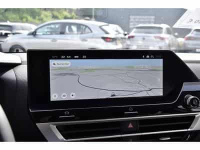 Citroën C4 1.2 MHEV MAX e-DCS6 ACC SIDE LANE HUD CAM360 1° MAIN (2025) - Foto 10