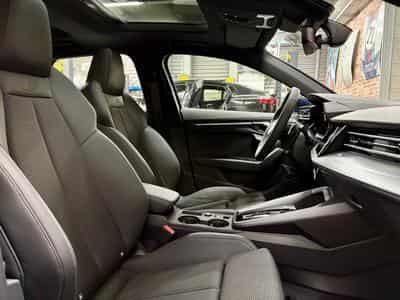 Audi A3 A3 Sporback 1.5 TFSi 150cv Auto S-line (2025) - Foto 8