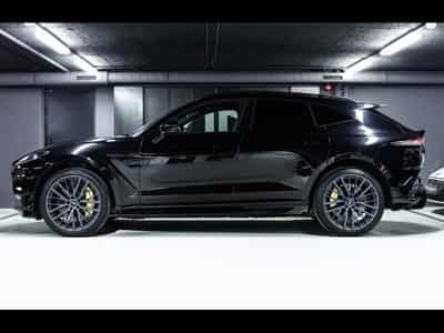 Aston-Martin DBX 707 4.0 V8 - ONYX BLACK METALLIC (2023) - Photo 2