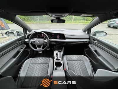 VW Golf 1.5 eTsi DSG 150cv R-Line (2023) - Foto 9