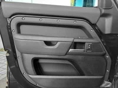 Land-Rover Defender DEFENDER 110 D250X-DYNAMIC SE AWD MY25 (2025) - Foto 6