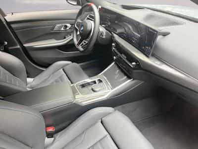 BMW 340 M340d xDrive Touring M Sport (2025) - Photo 11