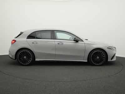 Mercedes A 200 AMG-Line Multi+Kamera+Night+19" (2025) - Foto 5
