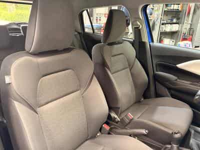Suzuki Swift 1.2 GL+ MildHybrid (2025) - Photo 11