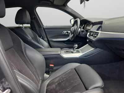 BMW 320 I Pack M / Essence (2020) - Photo 12