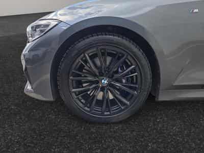 BMW 320 I Pack M / Essence (2020) - Photo 9