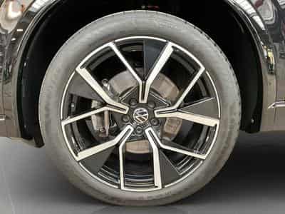 VW Tiguan R-Line+DSG+4x4+AHK+P.Info (2024) - Photo 8