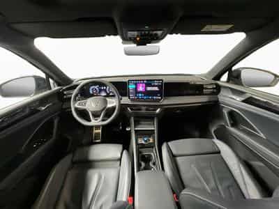 VW Tiguan R-Line+DSG+Black-Style+Pano (2025) - Photo 2