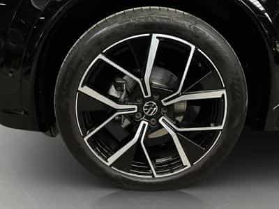 VW Tiguan R-Line+DSG+Black-Style+Pano (2025) - Photo 8