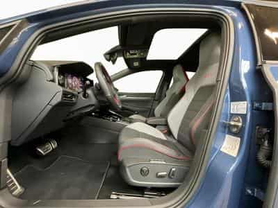 VW Golf GTI+DSG+360°+Pano+StandH. (2025) - Photo 9