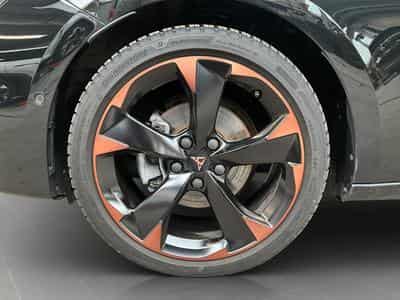 Cupra Leon DSG+Dinamica+Pure-Perf.+Int.Drive (2025) - Photo 8