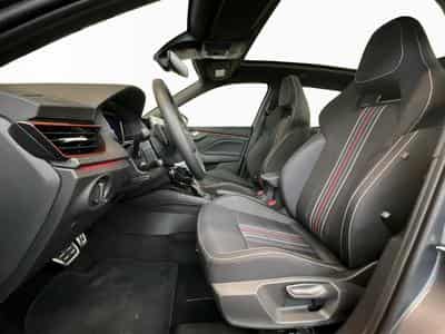 Skoda Kamiq Monte-Carlo+DSG+P.Assisted+LM18+P.Park (2025) - Photo 11