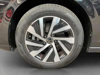 VW Golf Style+DSG+PHEV+Pano+Navi+RearView (2022) - Photo 8