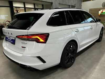 Skoda Octavia (2025) - Photo 4
