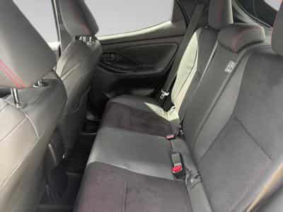Toyota Yaris 1.5 VVT-i Hybrid GR Sport e-CVT (2023) - Foto 11
