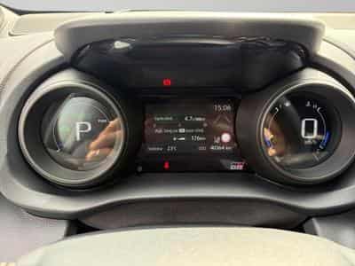 Toyota Yaris 1.5 VVT-i Hybrid GR Sport e-CVT (2023) - Foto 2