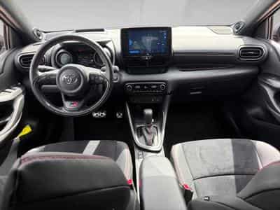 Toyota Yaris 1.5 VVT-i Hybrid GR Sport e-CVT (2023) - Foto 5