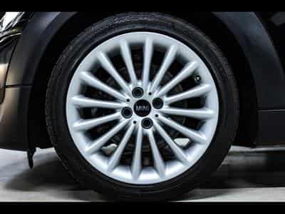 Mini Cooper S (R56) 3 PORTES AUTO GOODWOOD EDITION - 1 OF 1000 - BLACK D (2012) - Photo 7