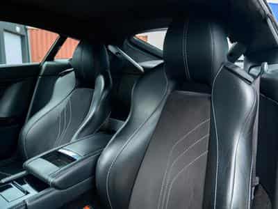 Aston-Martin V8 Vantage 4.7 S | SP10 | EMBRAYAGE NEUF | CARBONE (2015) - Photo 15