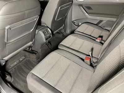 VW Touran 2.0 TDI 150 DSG LOUNGE GPS 7 PL (2023) - Photo 12