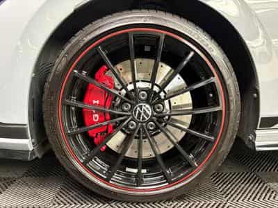 VW Golf GTI Clubsport Pack Performance (2022) - Photo 6