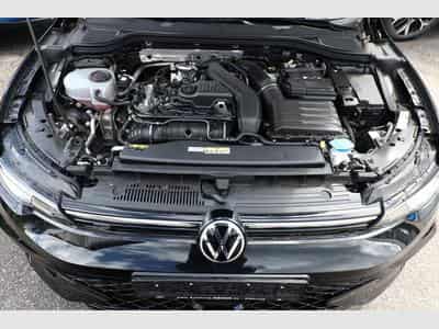 VW Golf R-Line (2024) - Photo 12