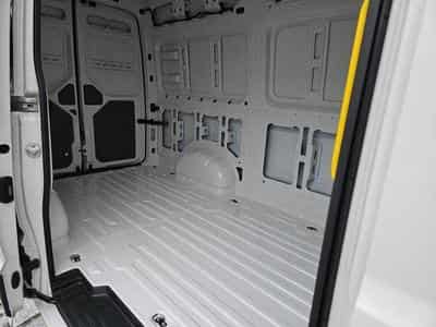 VW Crafter Kasten 35 mittellang Hochdach FWD (2026) - Foto 13