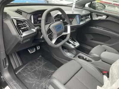 Audi Q4 e-tron 45 e-tron basis quattro (2026) - Foto 1