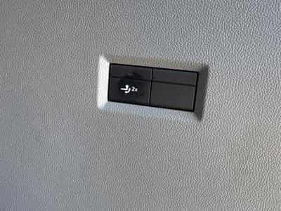 VW T7 Basis (2026) - Photo 13