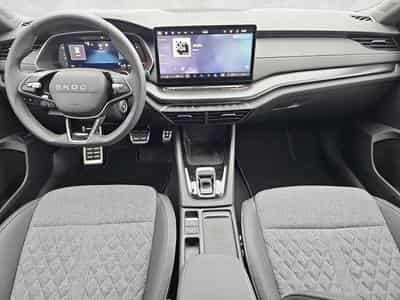 Skoda Octavia 2.0 TDI 110 kW Sportline (2025) - Photo 11