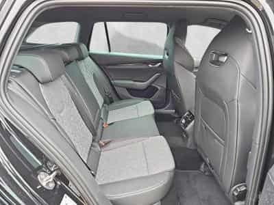 Skoda Octavia 2.0 TDI 110 kW Sportline (2025) - Photo 13