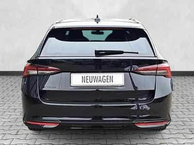 Skoda Octavia 2.0 TDI 110 kW Sportline (2025) - Photo 6