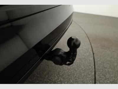 VW Golf Variant 2.0 TSI 150 kW 4Motion R-Line (2026) - Photo 13