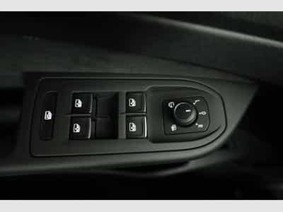 VW Golf Variant 2.0 TSI 150 kW 4Motion R-Line (2026) - Photo 7