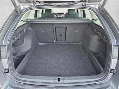 Skoda Octavia 2.0 TDI 110 kW Selection (2025) - Photo 14