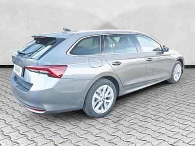 Skoda Octavia 2.0 TDI 110 kW Selection (2025) - Photo 7