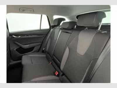 Skoda Octavia Selection (2026) - Foto 13