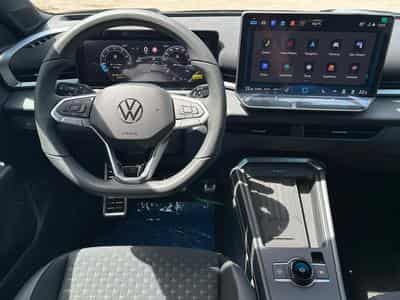VW T-Roc R-Line (2026) - Photo 8