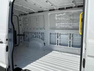 VW Crafter Kasten 35 L3H2 (2026) - Photo 9