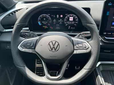 VW T-Roc R-Line (2026) - Photo 9