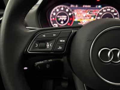 Audi Q2 30 TFSI 110ch S-Line (2024) - Foto 13