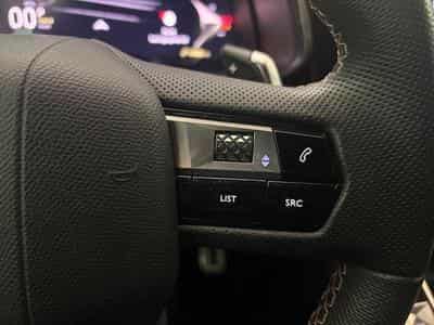 DS Automobiles DS7 E-TENSE 225ch Performance Line + (2024) - Foto 13